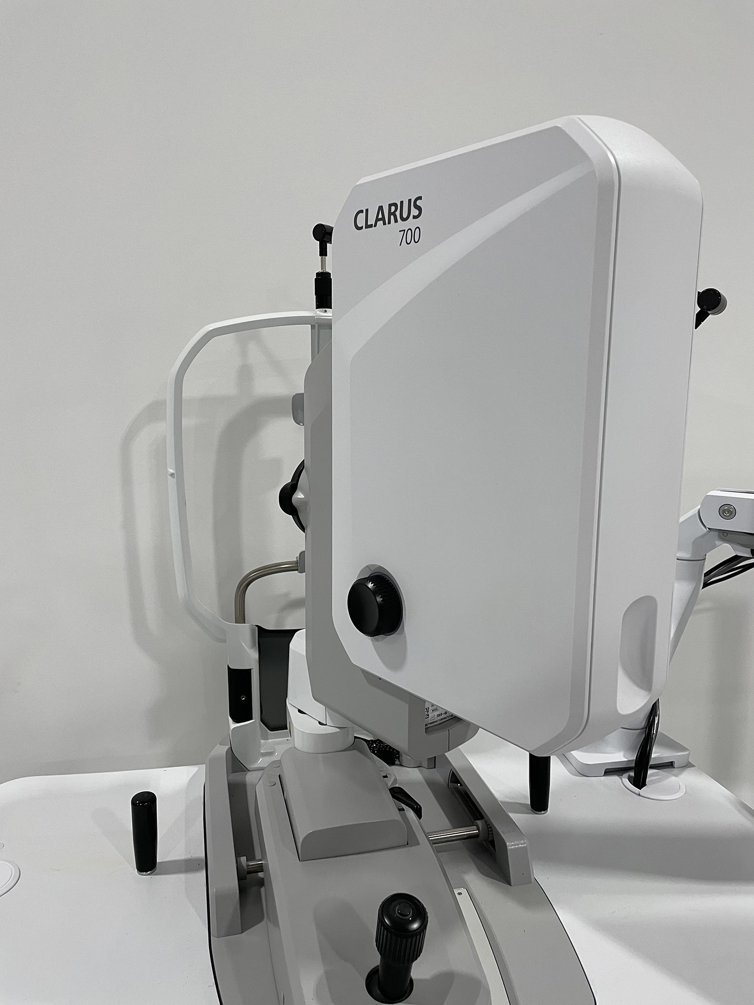 ZEISS CLARUS 700 Insight Eye Equipment Refurbished Ophthalmic ZEISS CLARUS 700 Insight Eye Equipment Refurbished Ophthalmic